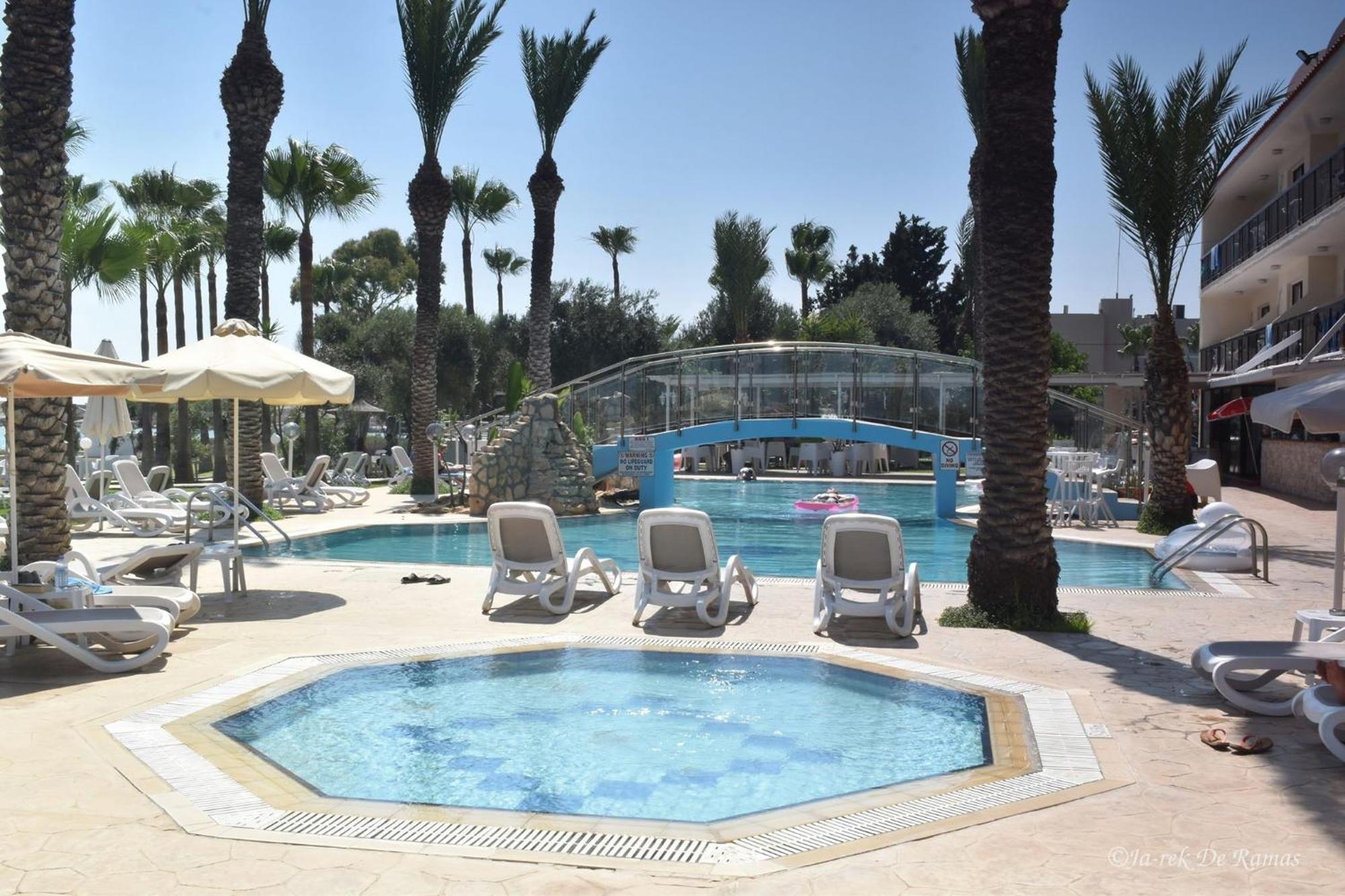 Simos Magic Beach Hotel Apts Айя-Напа Экстерьер фото