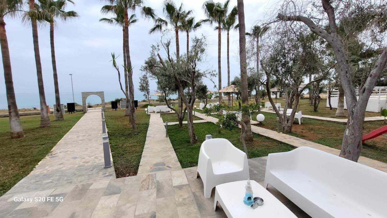 Simos Magic Beach Hotel Apts Айя-Напа Экстерьер фото